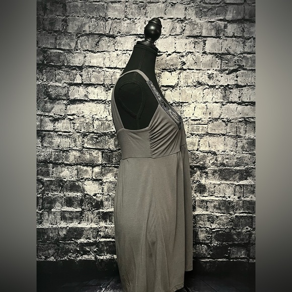 ANAMA Top - Picture 3 of 5